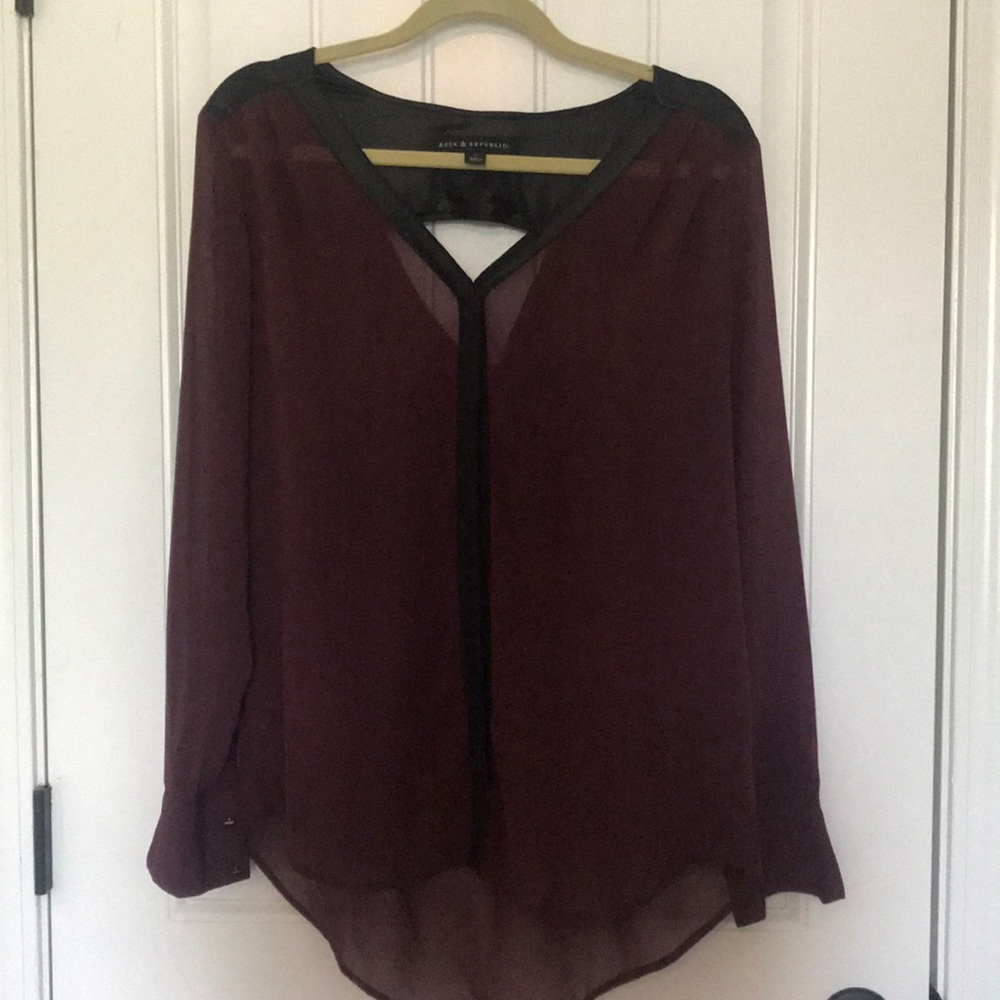 Alex &amp; Jane Sheer V-Neck Long Sleeve Blouse in Burgundy/Black